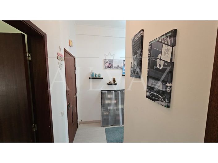 Image No.12-2 Bed Apartment for sale