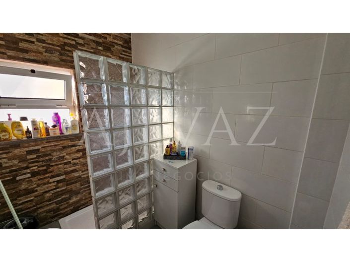 Image No.20-2 Bed Apartment for sale