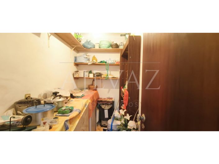 Image No.30-5 Bed House for sale