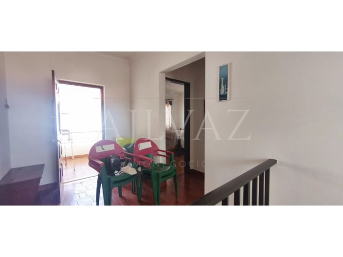 Image No.33-5 Bed House for sale