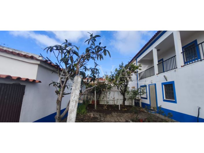 Image No.36-5 Bed House for sale