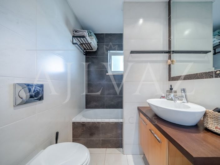 Image No.10-1 Bed Apartment for sale