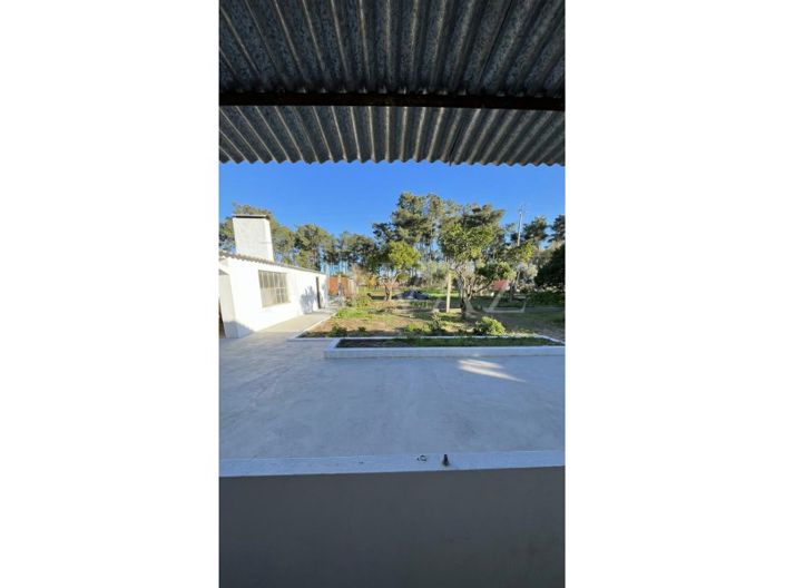 Image No.6-5 Bed House for sale