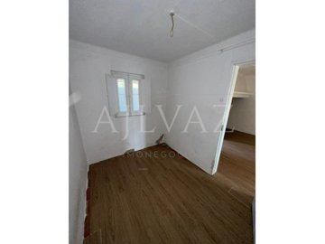 ida13bca01-0000-0500-0000-000019517779