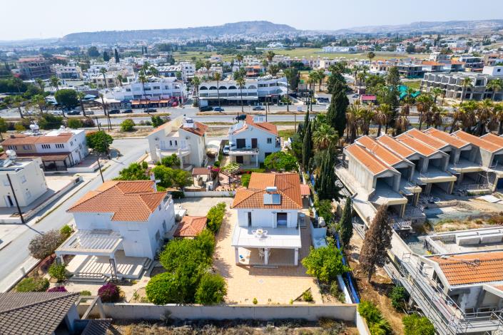 Image No.9-3 Bed House/Villa for sale