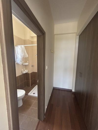 Image No.11-4 Bed House for sale