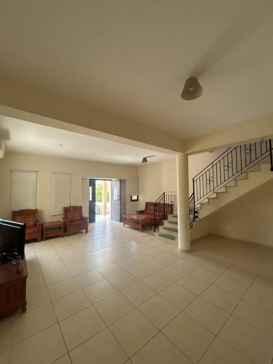 Image No.17-4 Bed House for sale