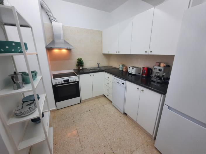 Image No.23-2 Bed Apartment for sale