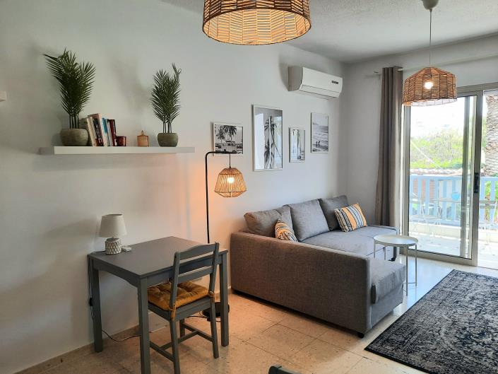 Image No.14-2 Bed Apartment for sale