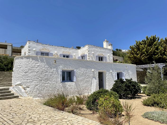 Image No.1-5 Bed House for sale