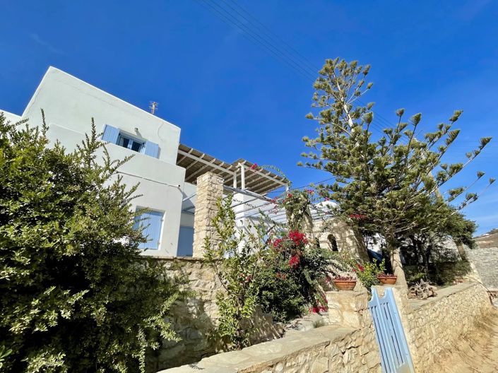 Image No.2-Maison de 4 chambres à vendre à Paros