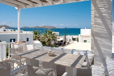 1 - Paros, House
