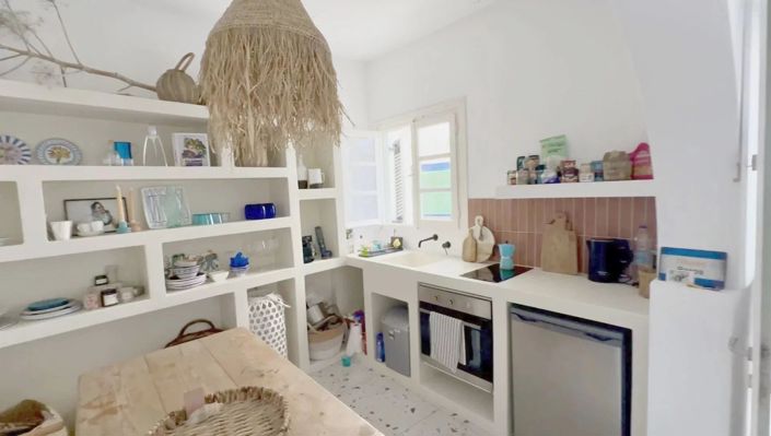 Image No.17-1 Bed House for sale