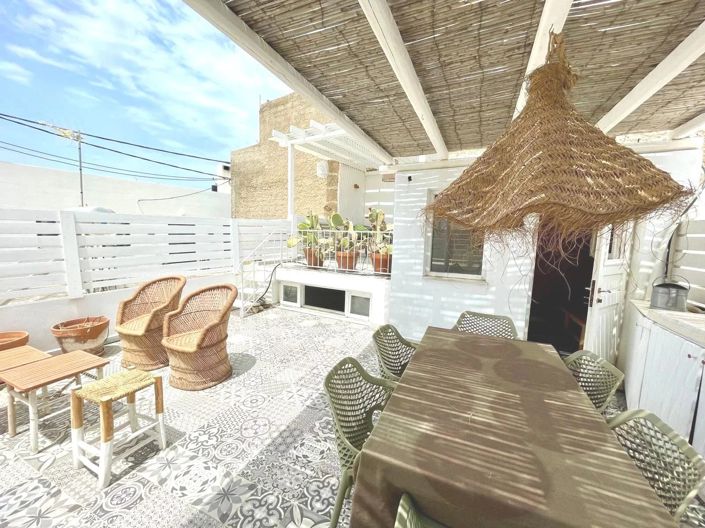 Image No.2-1 Bed House for sale