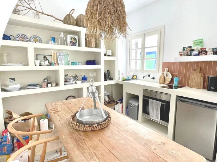 Image No.3-1 Bed House for sale