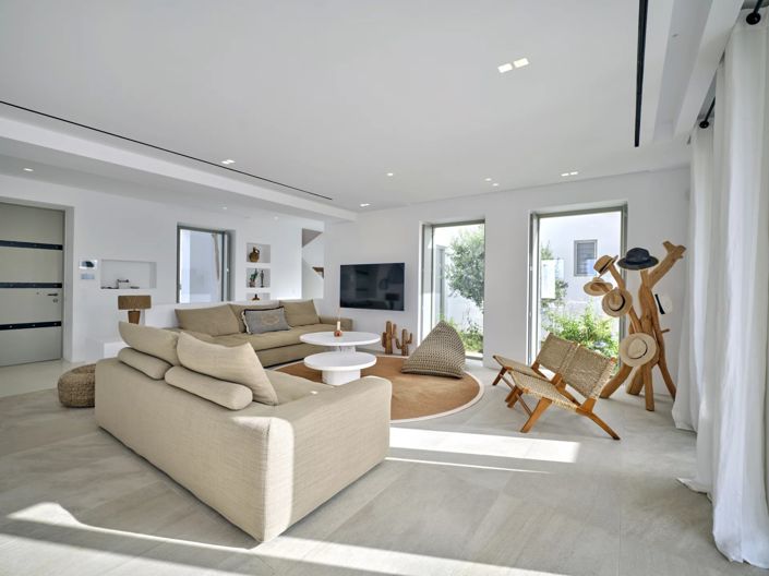 Image No.3-6 Bed Villa for sale