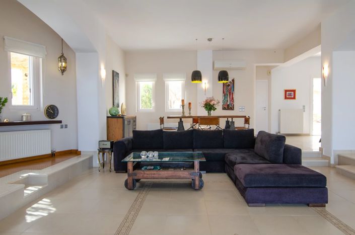 Image No.17-3 Bed House for sale