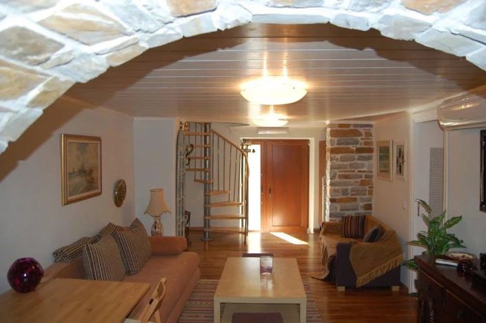 Image No.17-1 Bed House for sale