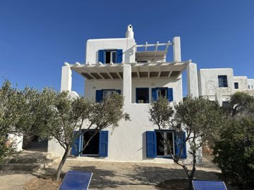 1 - Paros, House