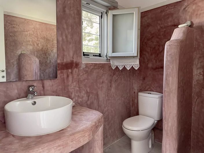 Image No.10-3 Bed House for sale