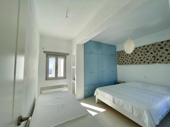 Image No.15-3 Bed House for sale