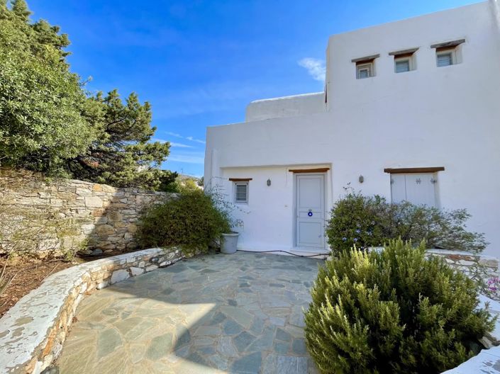 Image No.18-3 Bed House for sale