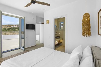 8ba84bfc5391bf7f9bd63fabdfa9c71c4ef403c8e8192