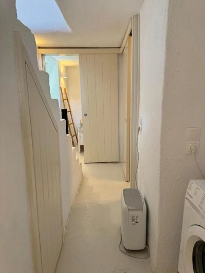 Image No.18-2 Bed House for sale