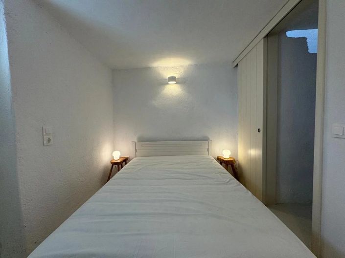 Image No.20-2 Bed House for sale