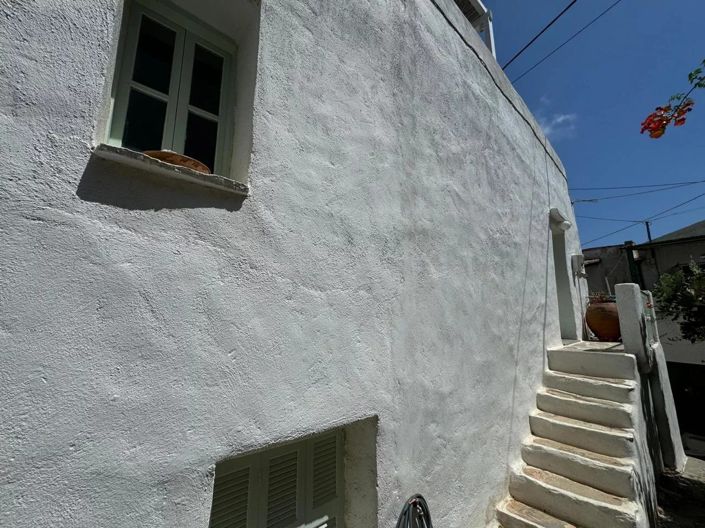 Image No.4-2 Bed House for sale