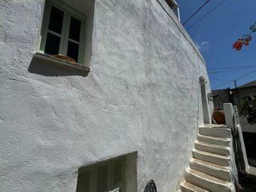 8e6d0e06326126ee185e1e970b1196ddd2c9732c70128