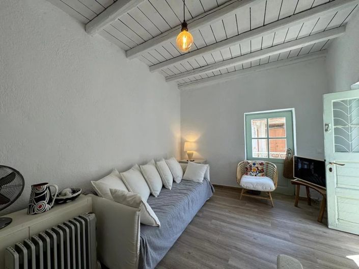 Image No.7-2 Bed House for sale