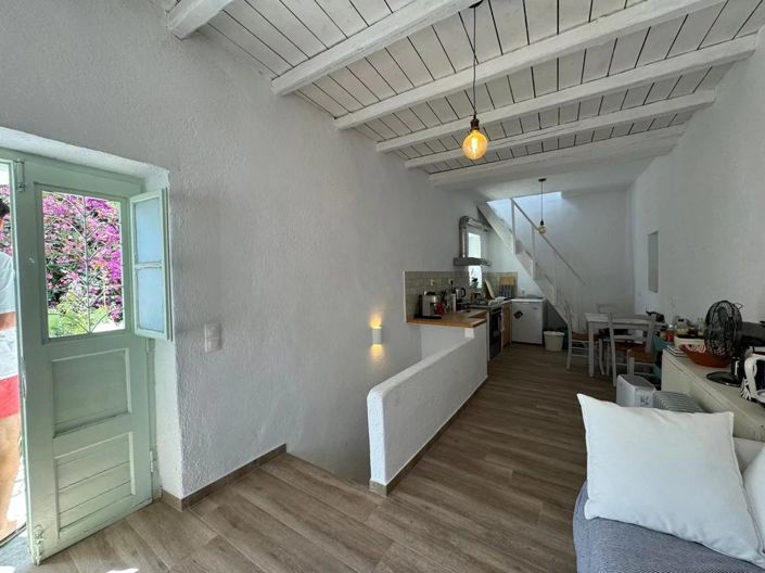 Image No.8-2 Bed House for sale