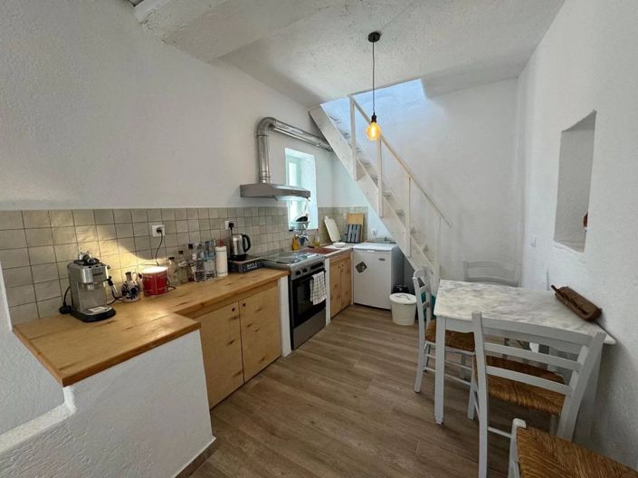 Image No.9-2 Bed House for sale