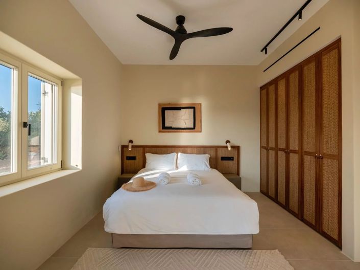 Image No.19-3 Bed House for sale