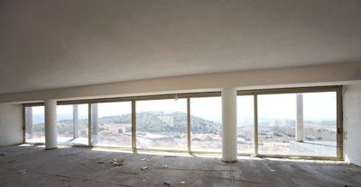 b484152aa7f02e8e9b0310a2ce748f35ad92268048162