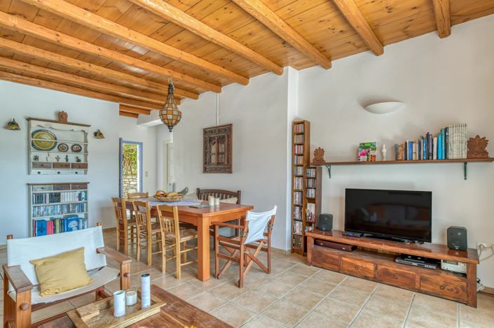 Image No.18-2 Bed House for sale