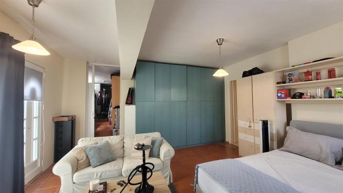 Image No.25-4 Bed Maisonette for sale