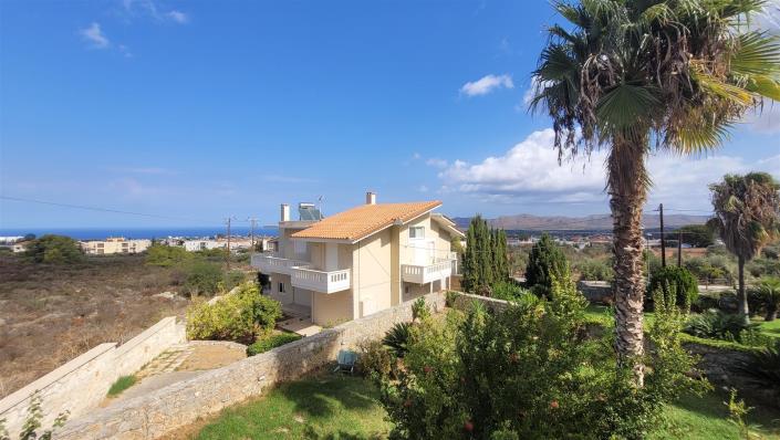 Image No.1-4 Bed Maisonette for sale