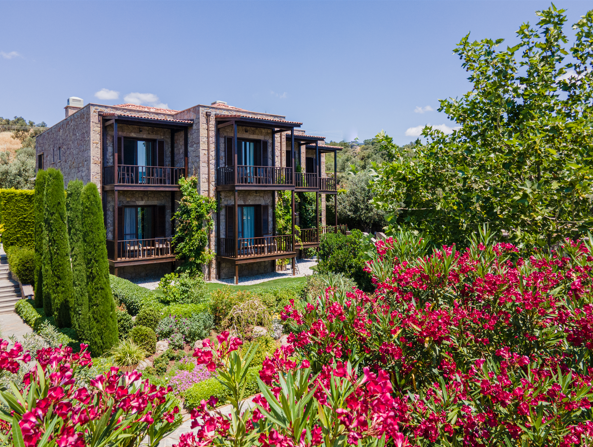 Image No.16-21 Bed Hotel for sale