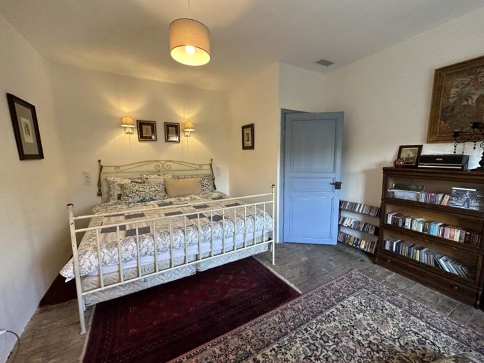 Image No.1-Propriété de 5 chambres à vendre à Caunes-Minervois