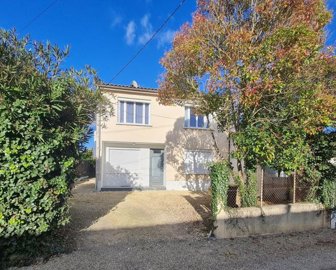1 - Fleurance, House
