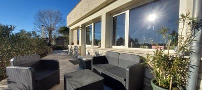 1 - Belmont-Sainte-Foi, House