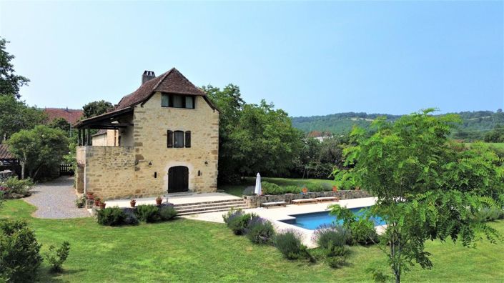 Image No.1-4 Bed House for sale