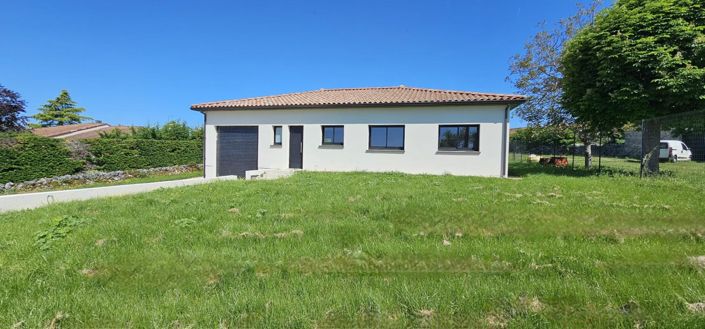 Image No.1-3 Bed Property for sale