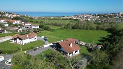 1 - Bidart, House