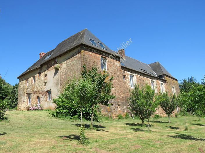 Image No.1-5 Bed Property for sale