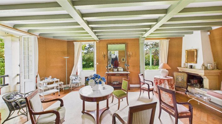 Image No.4-6 Bed Property for sale