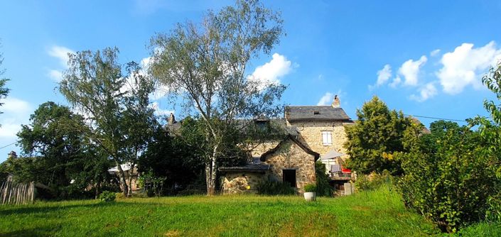 Image No.1-6 Bed Property for sale