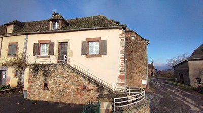 1 - Clairvaux-d'Aveyron, House